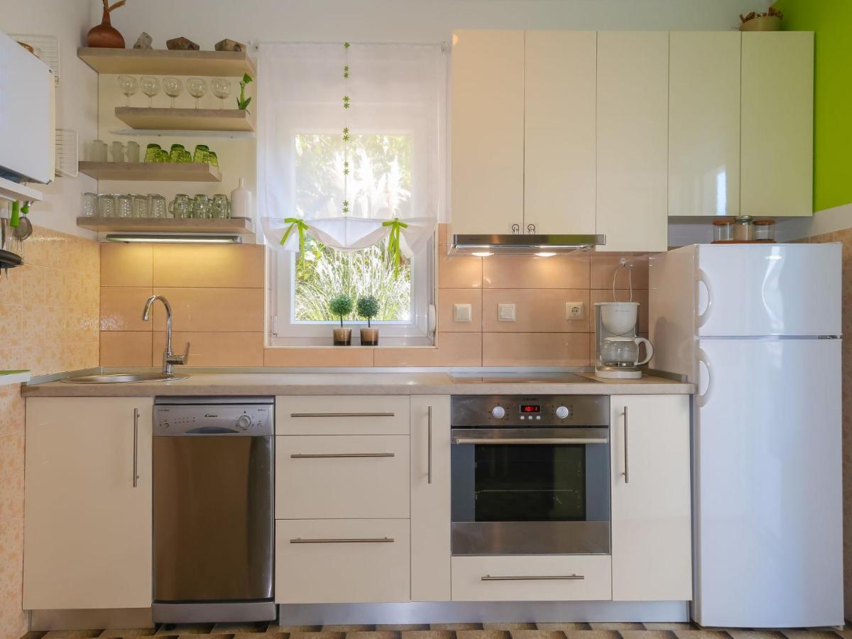 Apartment Rea - Ckv110 By Interhome Crikvenica Bagian luar foto