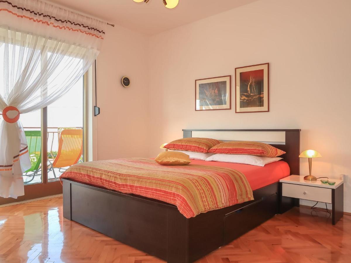 Apartment Rea - Ckv110 By Interhome Crikvenica Bagian luar foto
