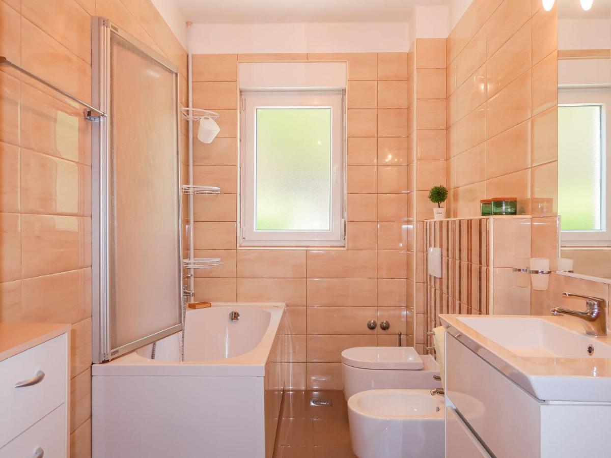 Apartment Rea - Ckv110 By Interhome Crikvenica Bagian luar foto