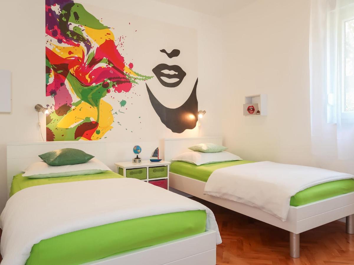 Apartment Rea - Ckv110 By Interhome Crikvenica Bagian luar foto