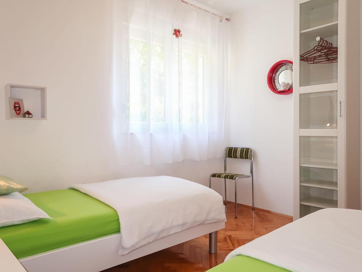 Apartment Rea - Ckv110 By Interhome Crikvenica Bagian luar foto